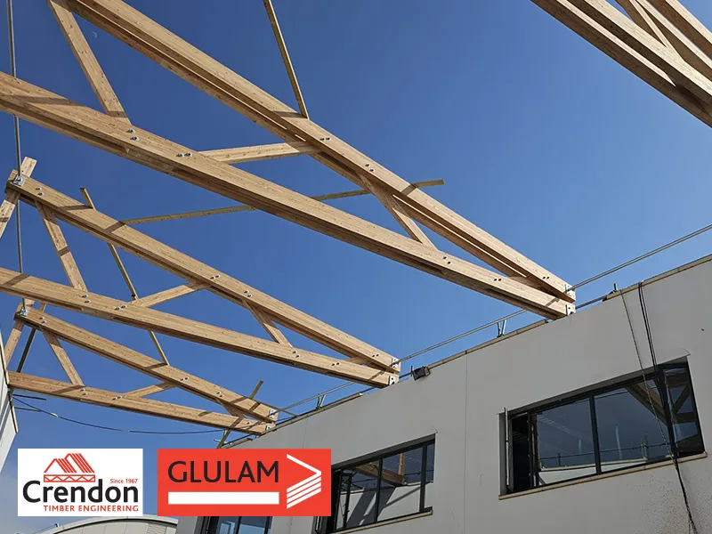 Roof Truss connecting two buildings roofs